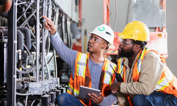 Best Best Electricians Near Me  in Bellevue, IL